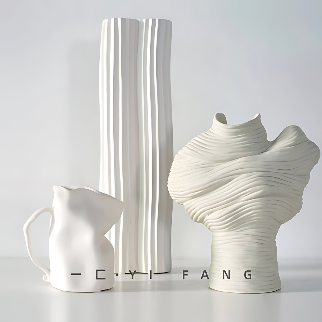 Forvridd moderne Keramik vase 5,9" lav 'Ivory'